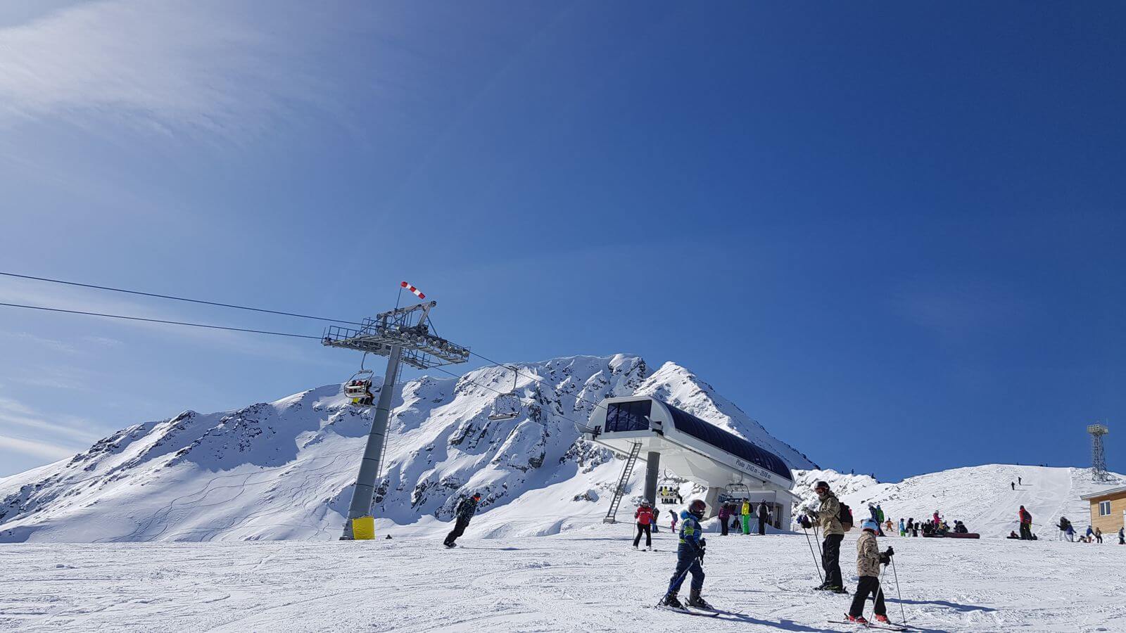 Skiing in Bansko